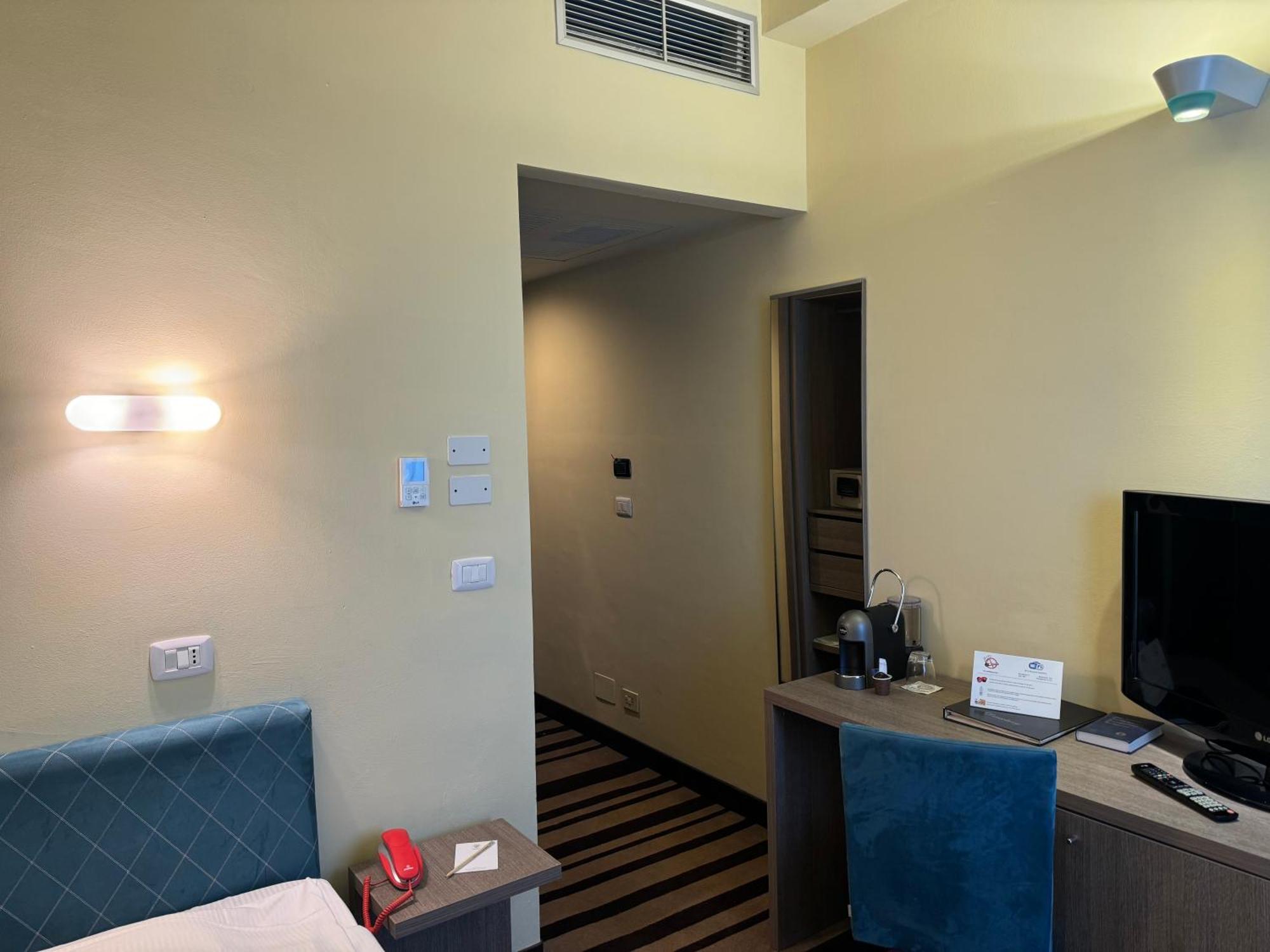 Jet Hotel Caselle Torinese Exterior foto